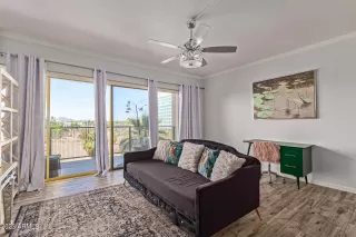 Photo #2: 6576435 Listing