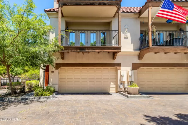 MLS: 6576458 Condo For Sale