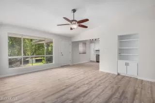 Photo #6: 6576587 Listing 