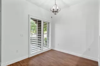 Photo #4: 6576642 Listing