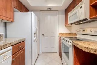 Photo #4: 6576756 Listing