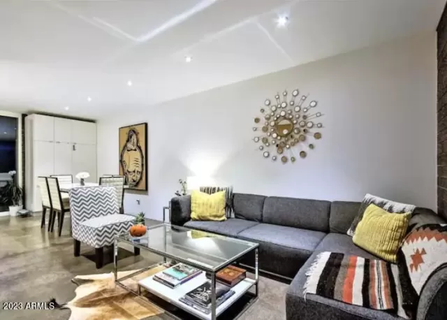 MLS: 6576799 Condo For Sale