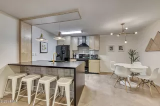 Photo #1: 6576803 Listing