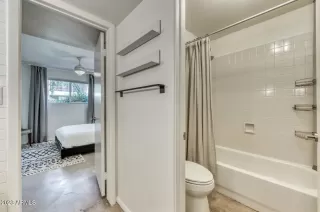Photo #6: 6576803 Listing