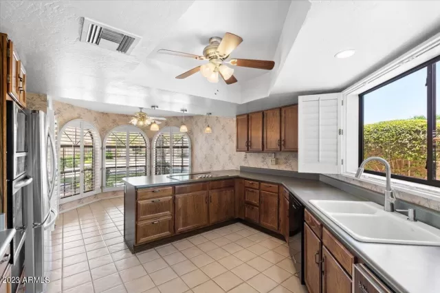 MLS: 6576845 Condo For Sale