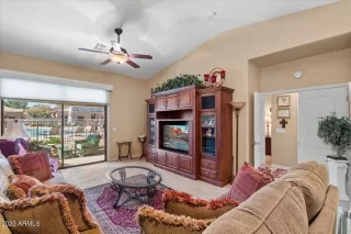 Photo #3: 6576991 Listing 