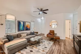 Photo #6: 6577138 Listing 