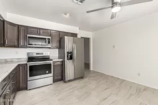 Photo #3: 6577231 Listing 