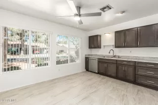 Photo #4: 6577231 Listing 