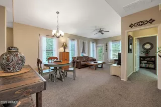 Photo #2: 6577298 Listing