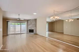 Photo #4: 6577343 Listing 