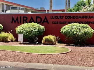 Photo #2: 6577414 Listing