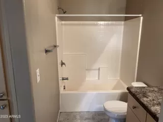 Photo #6: 6577661 Listing 