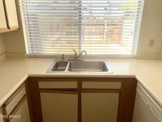 Photo #5: 6577771 Listing 