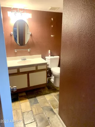 Photo #6: 6577771 Listing 