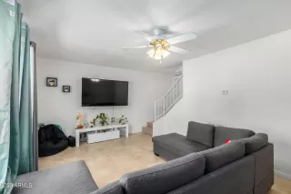 Photo #3: 6577828 Listing 