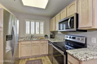 Photo #5: 6577862 Listing 