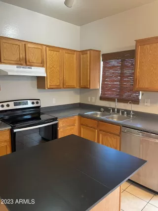 Photo #6: 6578032 Listing 