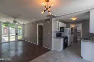 Photo #2: 6578044 Listing