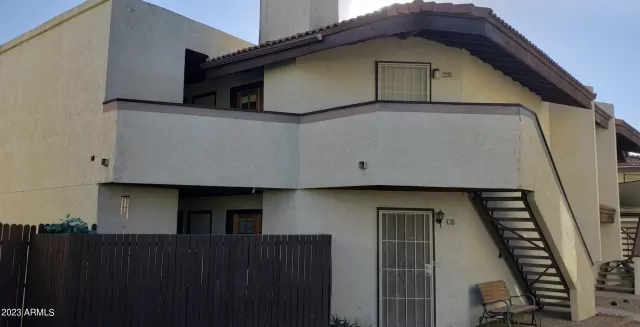 MLS: 6578150 Condo For Sale