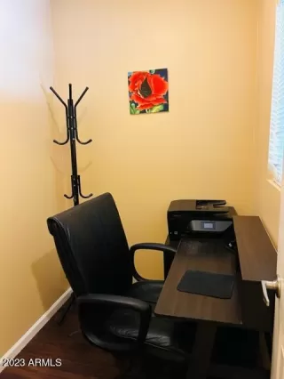 Photo #3: 6578196 Listing