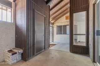 Photo #5: 6578306 Listing