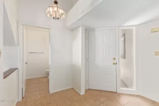 Photo #2: 6578418 Listing