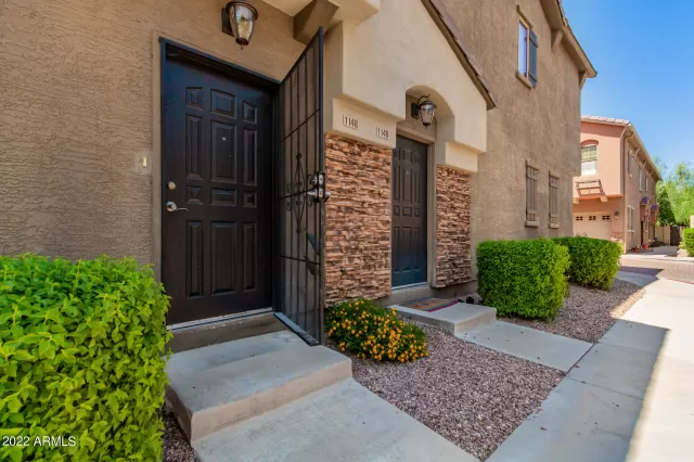 MLS: 6578423 Condo For Sale