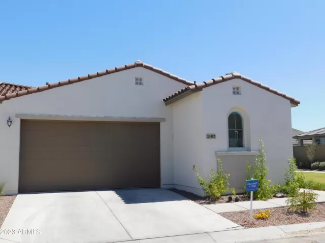 MLS: 6578689 Condo For Sale