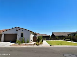 Photo #1: 6578689 Listing 