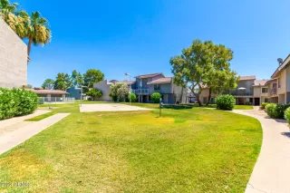 Photo #3: 6578719 Listing