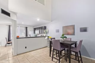 Photo #6: 6578719 Listing