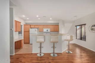 Photo #1: 6578988 Listing 