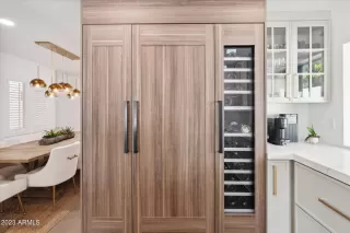 Photo #6: 6579148 Listing 