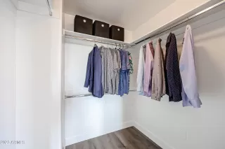 Photo #6: 6579179 Listing