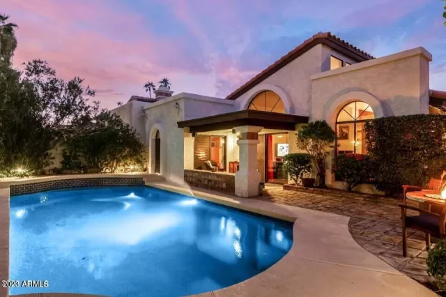 MLS: 6579181 Condo For Sale