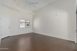 Photo #3: 6579237 Listing