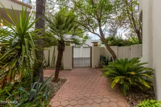 Photo #2: 6579273 Listing 