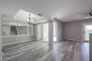 Photo #2: 6579473 Listing 