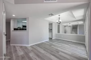 Photo #3: 6579473 Listing 