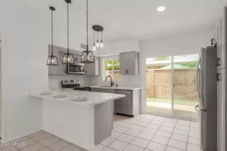 Photo #3: 6579563 Listing