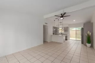 Photo #5: 6579563 Listing