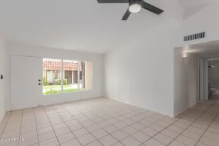 Photo #6: 6579563 Listing