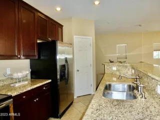 Photo #2: 6579710 Listing