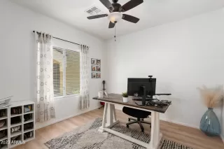 Photo #4: 6579822 Listing