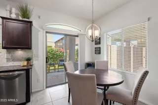 Photo #6: 6579822 Listing