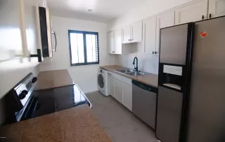 Photo #5: 6579920 Listing