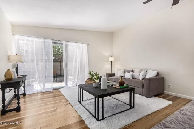 MLS: 6580006 Condo For Sale