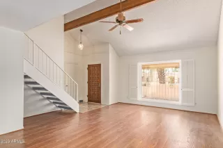 Photo #2: 6580008 Listing 