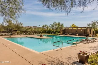 Photo #4: 6580043 Listing